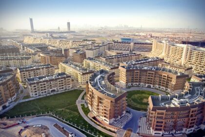 alt="Dubai Landlord Denied Rent Despite Contract with Developer"