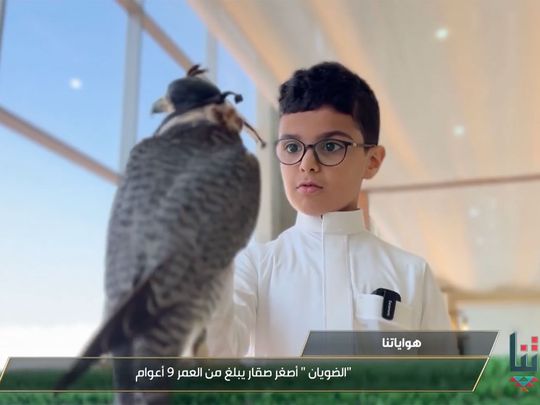 alt="Meet Khalid Al Dhuwaiyan, Saudi Arabia’s Youngest Falconer at Just 9 Years Old"