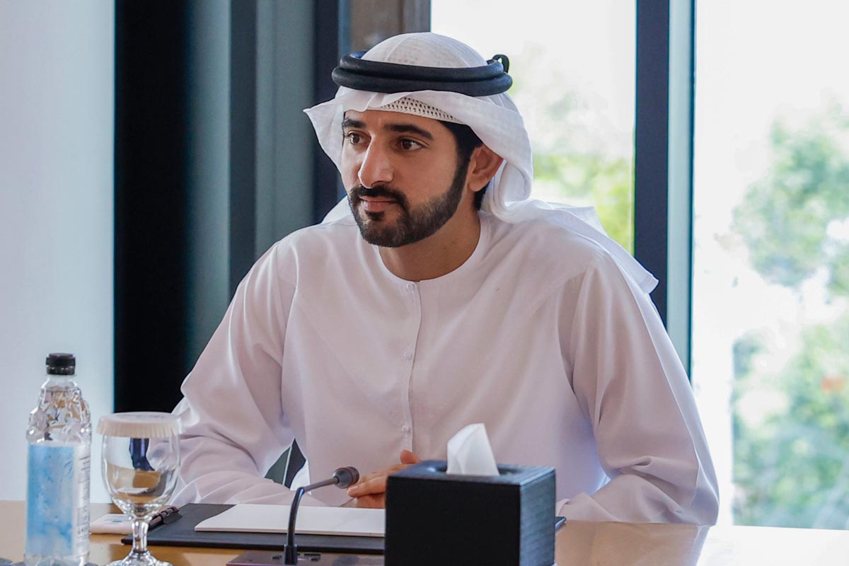 alt="Sheikh Hamdan examines Dubai's bold plan to rank among the world's top three urban economies"