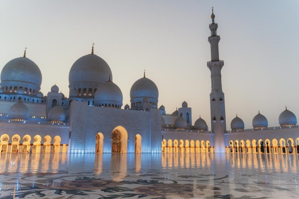 alt="The New Light and Peace Museum in Abu Dhabi stands as a vibrant hub for culture and art"