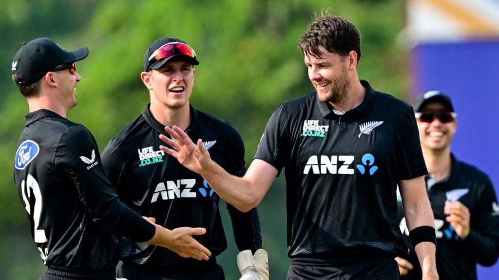 alt="Jacob Duffy's 3-Wicket Haul Secures Thrilling T20 Victory for New Zealand"