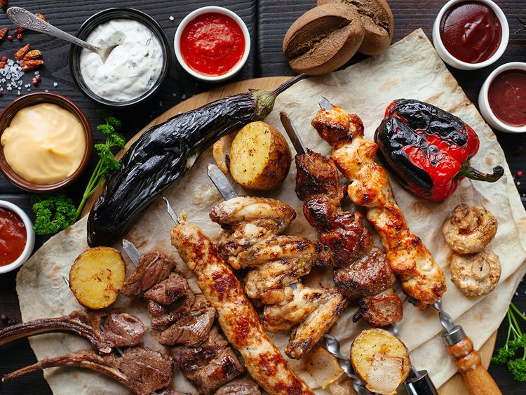 alt="UAE Barbecue Guide: Essential Rules, Fines, and Tips for an Unforgettable Outdoor Feast"