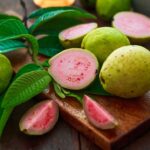 alt="Guava Leaves Take the Spotlight, Unexpected Health Wonders Revealed"