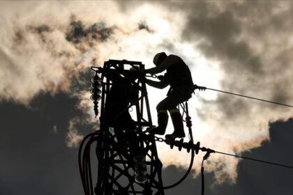 alt="Bosnia Struggles with Power Outages"