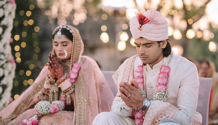 alt="Olympic Champ Neeraj Chopra Marries Himani Mor"