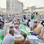 alt="Saudi Arabia Makes Low-Calorie Diet Mandatory for Iftar Meals at Grand Mosque"