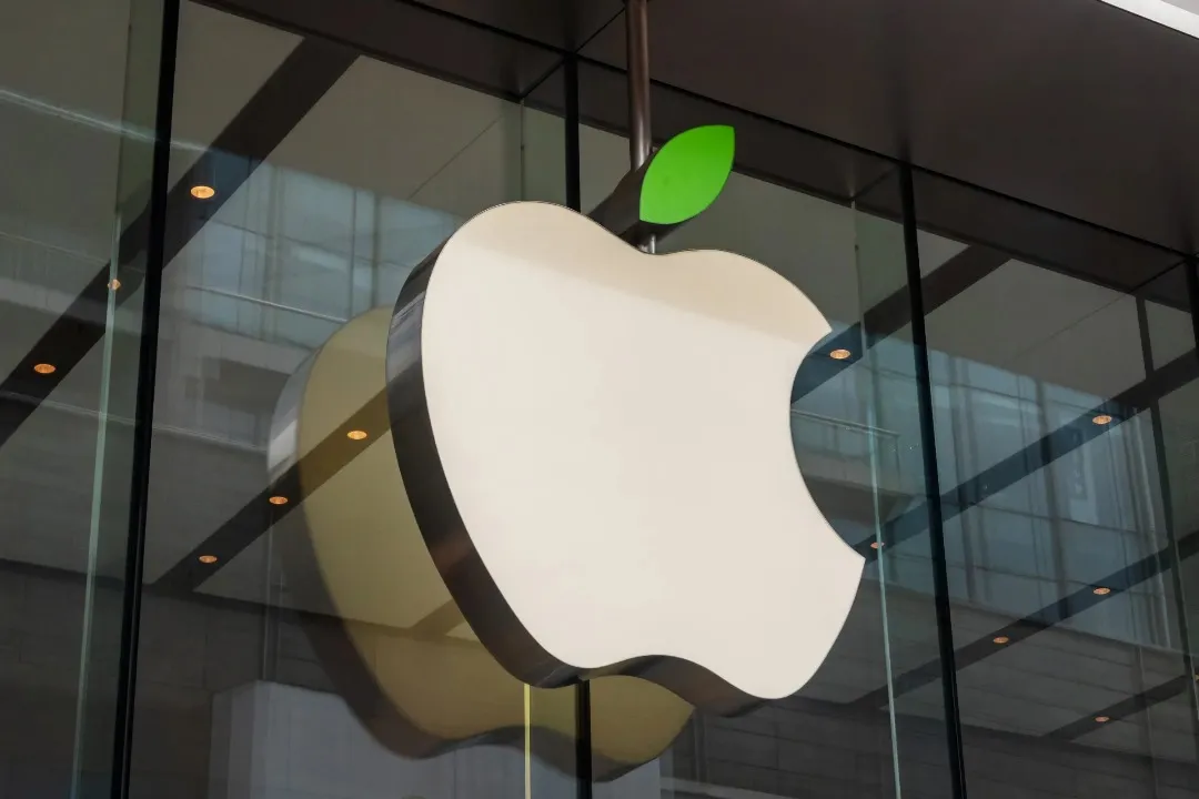 alt="Apple Faces UK Trial Over Alleged App Store 'Surcharge' Violations"