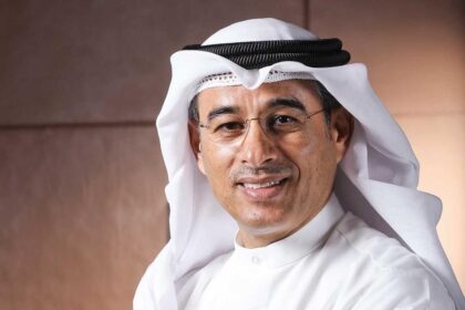 alt="Mohamed Alabbar Critiques Office Meetings, Calls for Action at Dubai Forum"