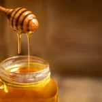 alt="25 tonnes of pure honey from Dubai centre exported every year"
