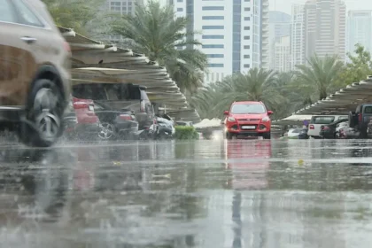 alt="Weather Update: Rain in Abu Dhabi, Drop in Temperatures Across the UAE"