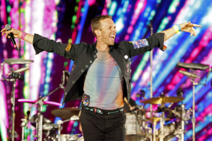 alt="Why Coldplay's Concerts Are More Than Just a Show—They're a Global Movement"