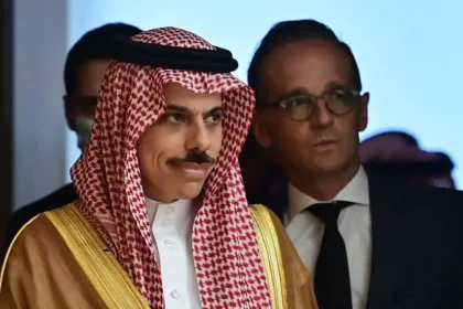 alt="Saudi Minister Confident of Reform Under New Lebanon Leaders"