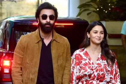 alt="Bollywood Icons Alia Bhatt, Ranbir Kapoor & Amitabh Bachchan to be part of Mahakumbh Mela 2025"