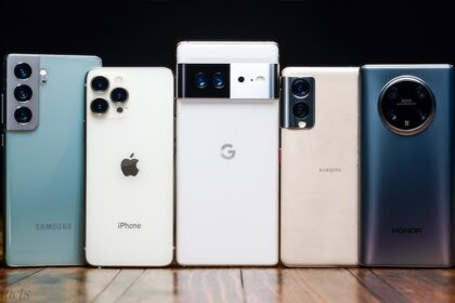 alt="5 Best Camera Smartphones for Picture-Perfect Shots in UAE 2025"