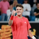 alt="Teen Sensation Jakub Mensik's Australian Open Dream Ends in Five-Set Thriller"