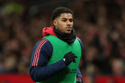 alt="Rashford Dismisses ‘Ridiculous’ Rumors About Potential Manchester United Exit"