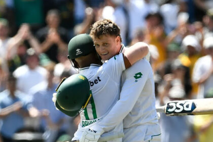 alt="Rickelton and Bavuma's centuries put South Africa in a strong position against Pakistan"