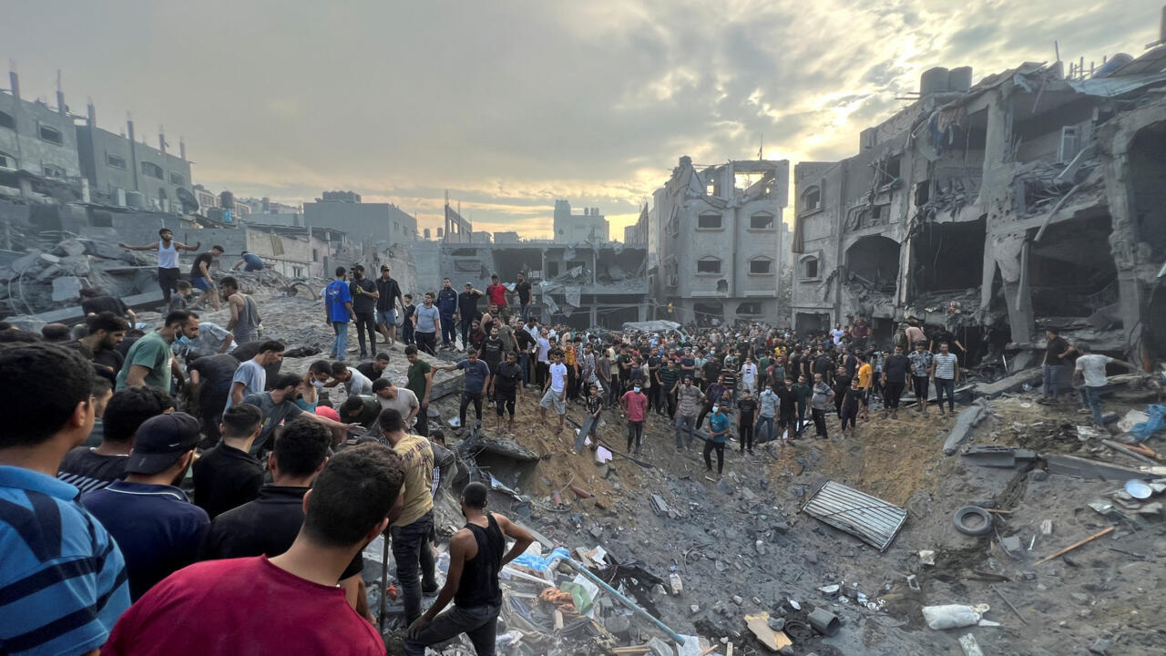 alt="15 people have died in an Israeli airstrike on Jabalia, Gaza, during the New Year celebrations"