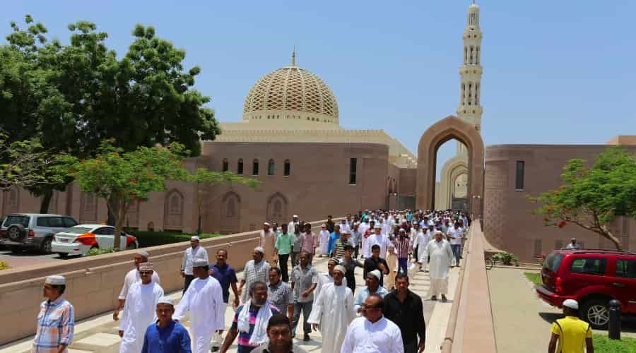 alt="Oman Announces Holiday for Public, Private Sectors on Isra Wal Miraj"