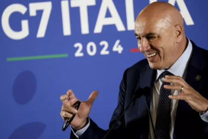 alt="Italy Minister Fake Voice Scam: Suspects Revealed in Fraud Case"