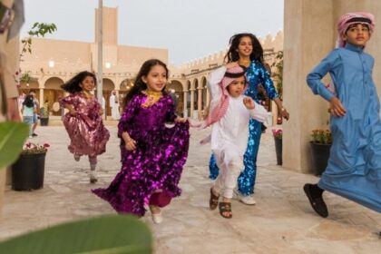 alt="Saudi Town Pays Tribute to Centuries-Old Saltworks Tradition"