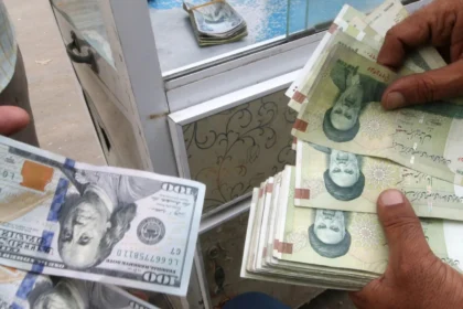 alt="Iran's Currency Falls as Prospects for US Talks Diminish"