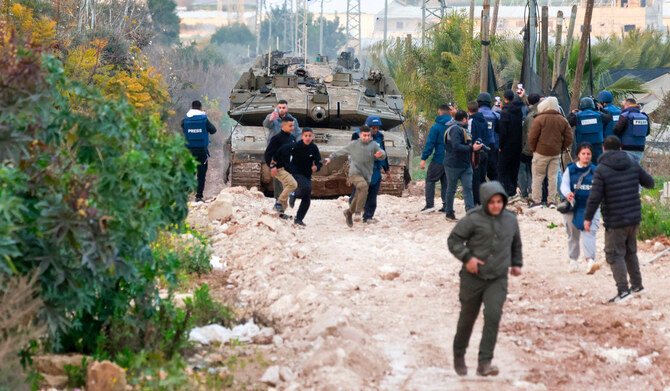 alt="Israel Sends Tanks to West Bank as Annexation Fears Mount, Says UN"