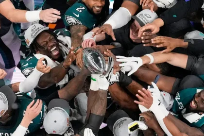 alt="Fox Shatters Records with 126 Million Viewers for Super Bowl"