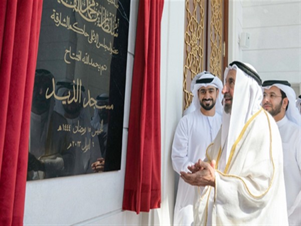 alt="Sharjah Ruler Reviews Key Development Projects in Kalba"