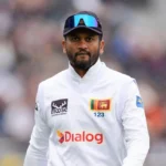 alt="Sri Lanka's Karunaratne announced retirement"