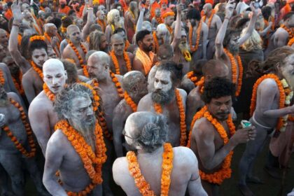 alt="India's Kumbh Mela Sees Record 420 Million Pilgrims—With Weeks Still to Go!"