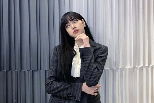 alt="Lisa from BLACKPINK Prepares for a February of Power: New Single, Show, and Album"