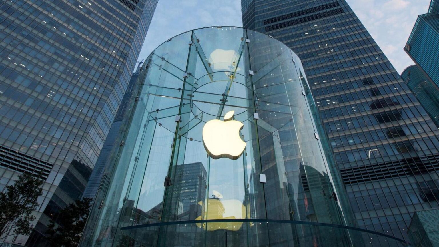 alt="Apple to Suspend Data Protection Tool for UK Customers in Face of Regulatory Pressure"