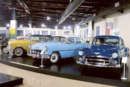 alt="Sharjah Classic Cars Festival 2025 Opens with 400 Vintage Masterpieces"