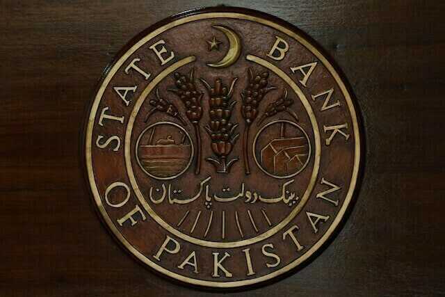 alt="Pakistan Keeps Key Rate Unchanged at 12% for First Time in a Year"