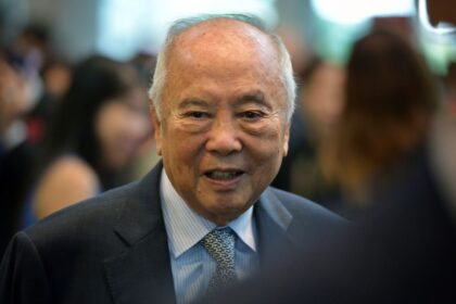 alt="Heirs of Singapore Banker Wee Cho Yaw Gain Access to $10 Billion Estate"