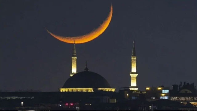 alt="Ramadan 2025: Crescent Moon Spotted Around the Globe"