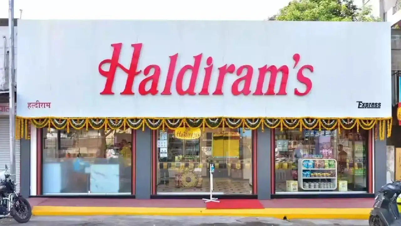 alt="Haldirams Secures Significant Investment from Abu Dhabi's IHC, Expands Gulf Footprint"
