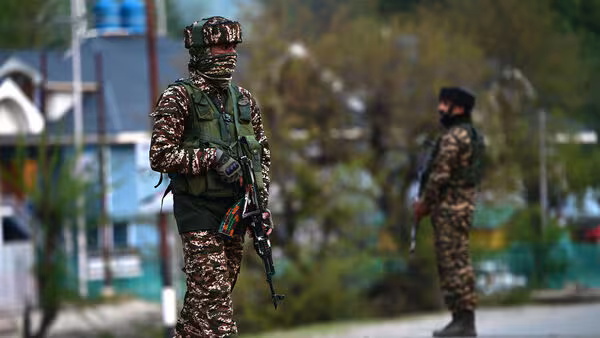 alt="Pahalgam Massacre Survivors Describe 20 Minutes of Terror: 'Gunmen in Uniform Hunted Us Like Prey"