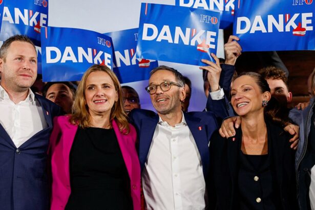 alt="Hard-Right Parties Surge as UK Voters Reject Political Establishment"
