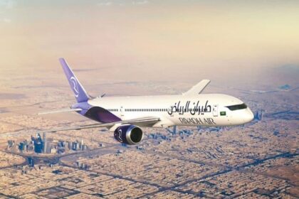 alt="Riyadh Air Unveils Opulent Cabin Interior Before 2025 Launch"