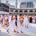 alt="Saudi Arabia Hosts 1,300 Pilgrims from 100 Nations for Hajj"