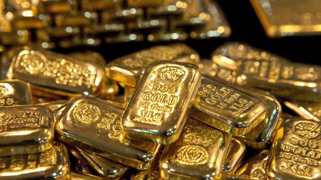 alt="Gold Loses Its Shine: Prices Slide Again as Investors Chase Riskier Bets – How Low Can It Go?"