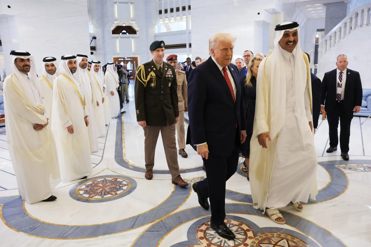 alt="Qatar's Wealth Fund Considers Doubling US Investments Following \\$500B Commitment"