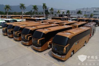 alt="Saudi Arabia Enhances Hajj Preparedness With Buses, Hospitals, Greenery"