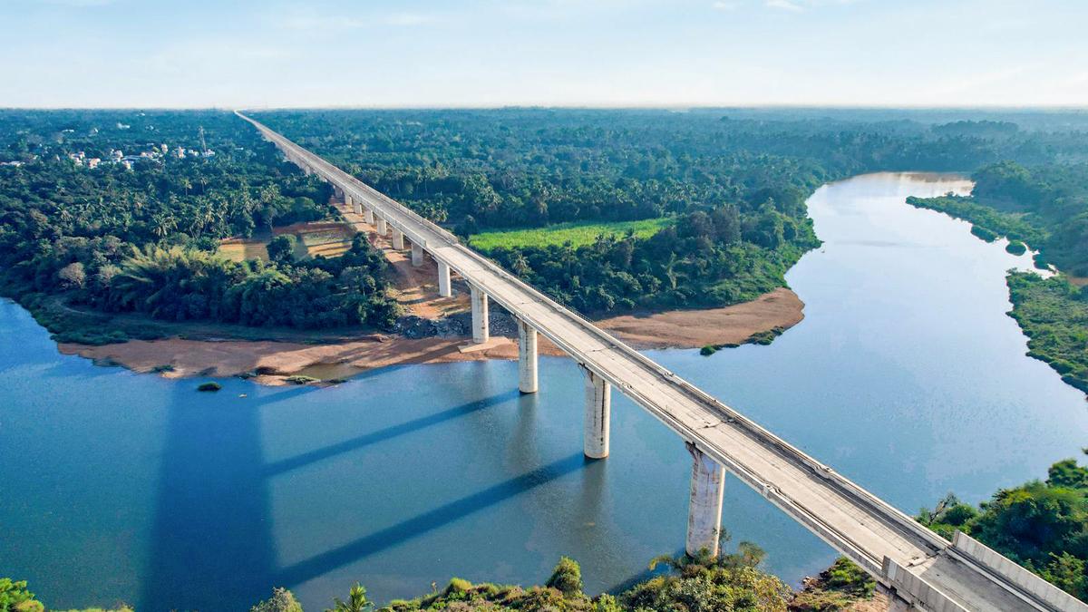 alt="Mumbai-Ahmedabad Bullet Train Completes 300km Viaduct Milestone in Style"