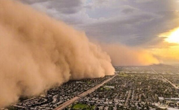 alt="Violent Dust Storms and Flash Floods Bring Saudi Arabia, Kuwait, and Jordan to a Standstill"