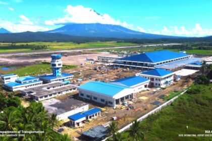 alt="Bicol Airport poised for international flights, focus on Mt. Mayon"