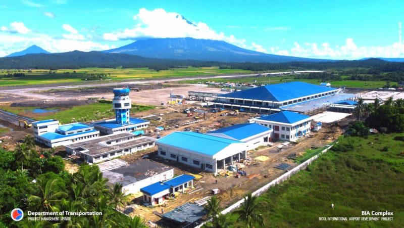 alt="Bicol Airport poised for international flights, focus on Mt. Mayon"