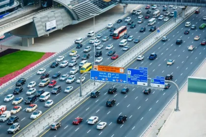 alt="Dubai-Sharjah Road Alert: RTA Announces Partial Closures for Maintenance"